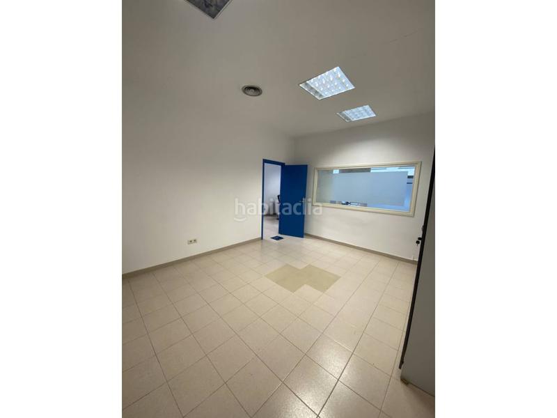 Foto 5a790eed-12bd-4597-ab94-abca3354e968. Rent business premise in Sant Narcis Girona