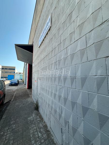 Foto bfdddeff-22f4-422b-973a-ef55a6996c6d. Capannone industriale in Manresà Badalona