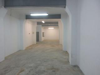 Business premise in Llevant. Para almacen