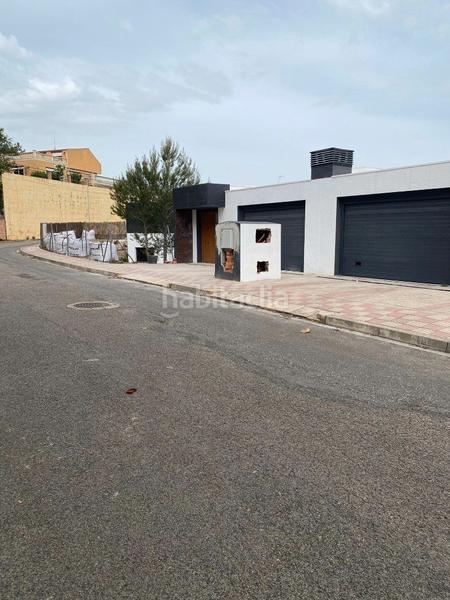 Foto 0d9e74cb-bb27-4d9f-8b46-7cb56803b6e3. Edifici a carrer dels molins 83 a Riudecanyes