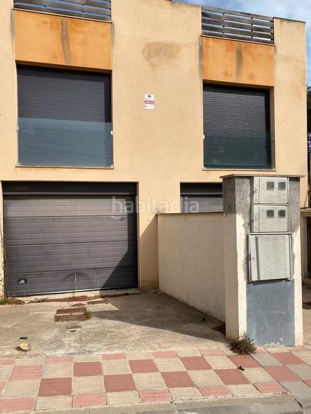 Foto a1c76f3b-004a-40d9-852d-23f2b83cdb16. Edifici a carrer dels molins 83 a Riudecanyes