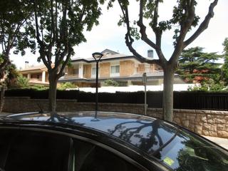 Chalet  Carrer del doctor domnech. Mejor zona de reus/ negociable
