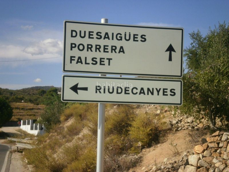 Foto a8466466-9397-48a7-b5f6-494d2879701c. Terreno residencial en carrer dels molins 65 2 parcelas de 750 m2 total 1500 en Riudecanyes