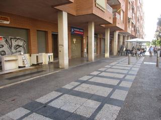 Aparcament cotxe a Avinguda de pere el cerimoniós 32. Plaza grande, tercera planta con ascensor