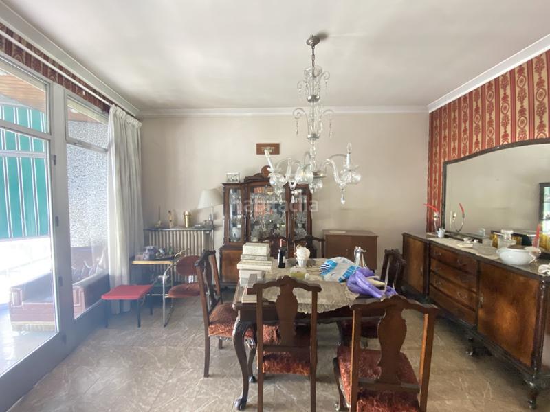 Foto 8ab58569-360f-45b9-8d63-ee369986801f. Casa amb aparcament a Centre Badalona