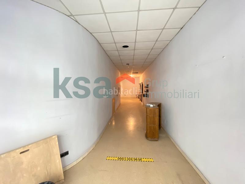 Foto 7394306c-f148-44ca-89b7-51be4c78d2c9. Local commercial dans Centre Badalona