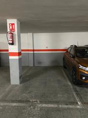 Parking coche  Carrer de guifré