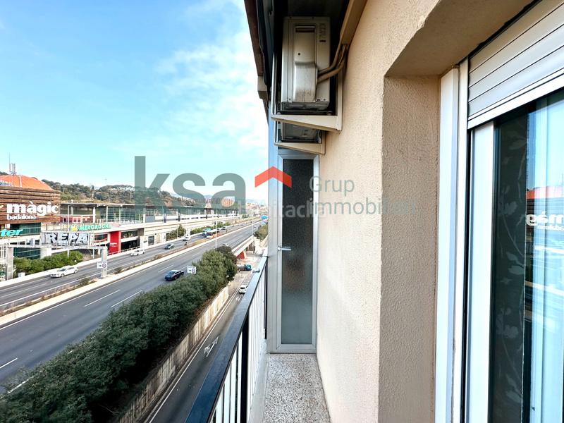 Foto 9cea7a1a-38ce-486c-98f3-8f042cdb8e49. Etagenwohnung mit heizung in Gorg Badalona