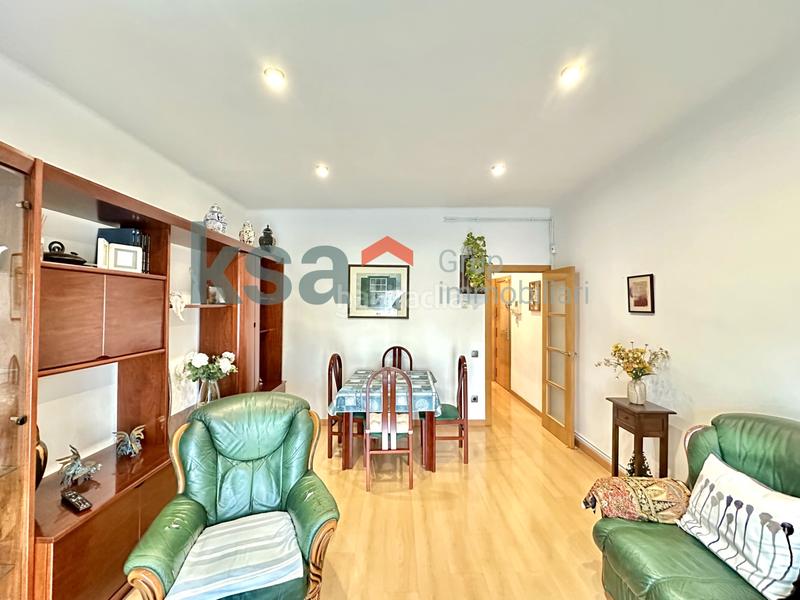 Foto b8eb6562-4605-4b5e-80d3-9312b6bd07b0. Etagenwohnung mit heizung in Gorg Badalona