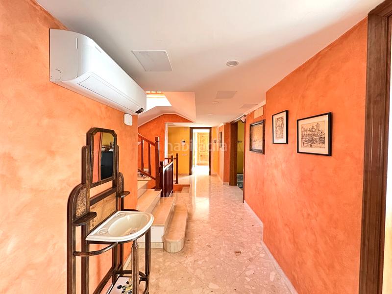 Foto 2d495641-ebe9-4e40-ac2e-64fd310f16e6. House with fireplace heating parking pool in Mas Ram Badalona