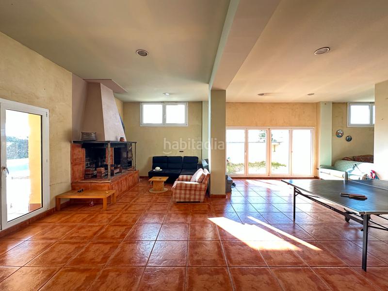 Foto 84f28a11-2953-4734-8dbd-47b32b0f287b. House with fireplace heating parking pool in Mas Ram Badalona