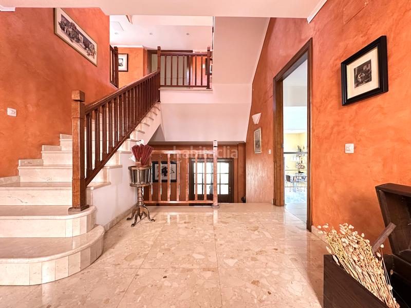 Foto c334c998-62c2-4c9e-9054-4aaec7a993f3. House with fireplace heating parking pool in Mas Ram Badalona