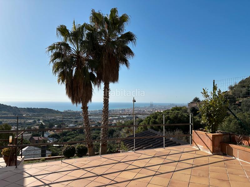 Foto 84e2bed9-91ca-4161-8202-92ce5a1e8f10. Maison avec cheminée chauffage parking piscine dans Badalona