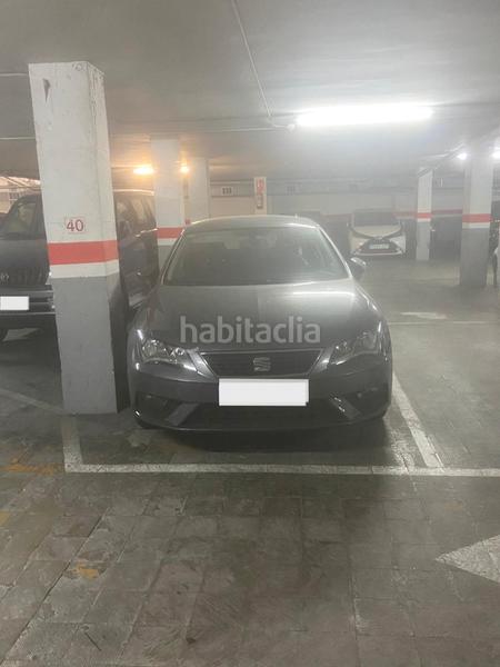 Foto 736f2453-d456-4fa5-bbb2-b8d4c9bfbf6c. Parking voiture dans Progrés - Pep Ventura Badalona