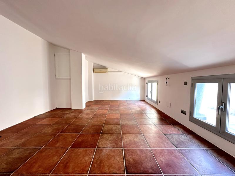 Foto 09f72be6-a89d-4e47-abbc-58d8a1fe045b. Zweistöckige wohnung mit heizung in Progrés - Pep Ventura Badalona