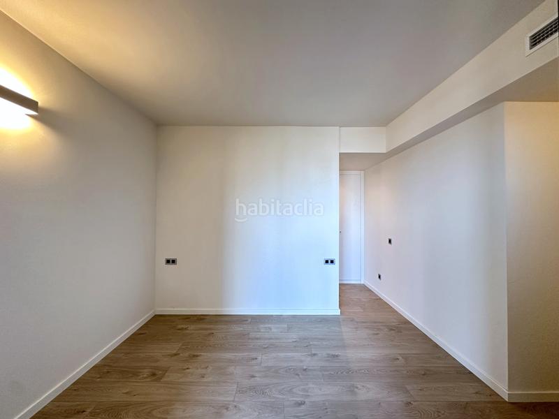 Foto a8fe4589-d05d-422c-afa7-11ba5bee09b2. Flat with heating parking pool in Port Badalona