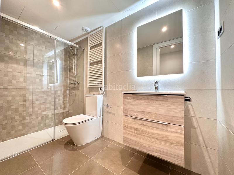 Foto e389ee94-e3ea-409e-8959-157935dde8fc. Flat with heating parking pool in Port Badalona