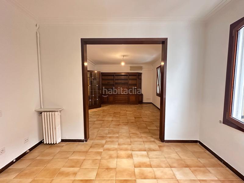 Foto 594cf8ee-7b8a-476f-8f9b-6a1b593efe27. Miete etagenwohnung mit heizung in Centre Badalona