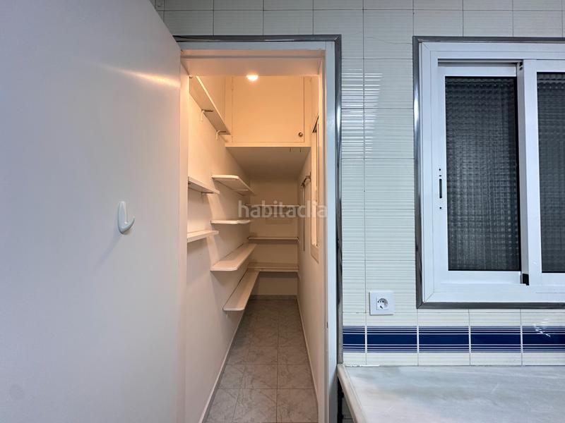 Foto cf00bfc7-03f9-4ca9-bb5a-e001bc276d31. Rent flat with heating in Centre Badalona