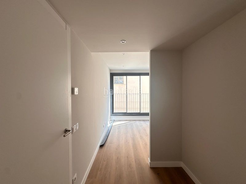 Foto a0b23be9-d819-4540-8806-527da71e553a. Casa amb calefacció a Casagemes Badalona
