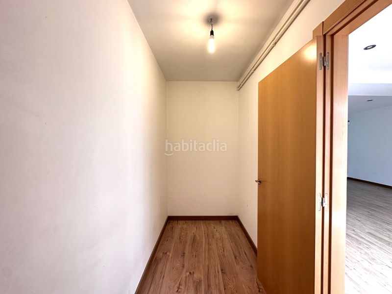 Foto 0dfaf04f-202f-463d-b164-1a25e15957d1. Casa amb calefacció a Bonavista Badalona