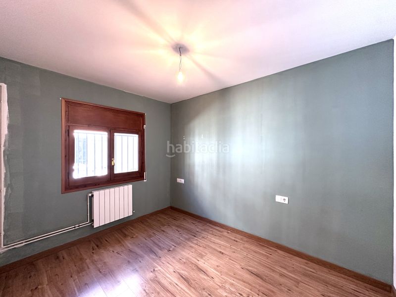 Foto 23b1fb1c-de59-4a79-9217-e29f6864103c. Casa amb calefacció a Bonavista Badalona