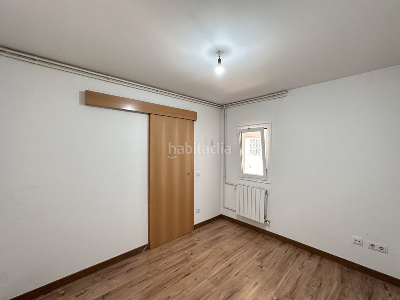 Foto 57ba4e21-4ad4-4f87-999e-f82726bdfa11. Casa amb calefacció a Bonavista Badalona