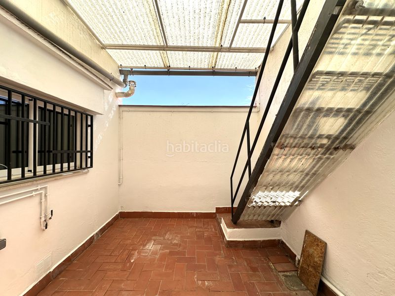 Foto 810ba84e-2f07-404c-ad47-e2e42c921243. Casa amb calefacció a Bonavista Badalona