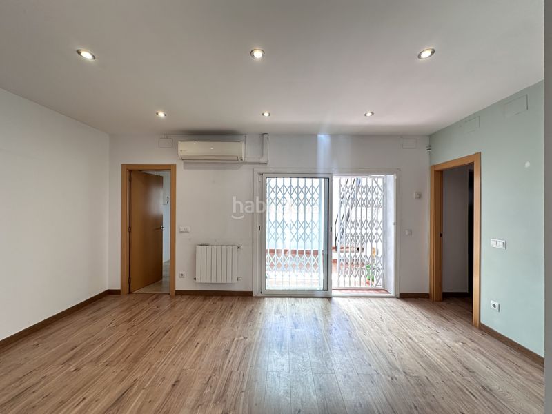 Foto 97a37cbf-333a-47ac-bc85-23ef9c5820ee. Casa amb calefacció a Bonavista Badalona