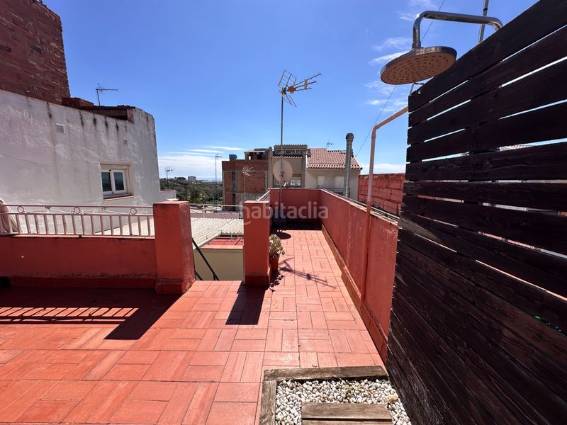 Foto e39927ef-d6a0-4a76-b585-e97f1e21db70. Casa amb calefacció a Bonavista Badalona