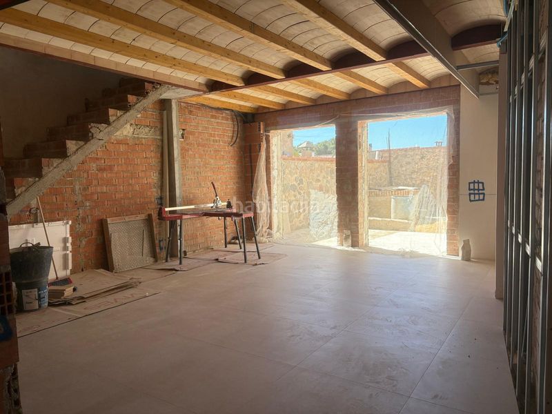Foto b4dca1d3-8199-45c5-b961-a7ba6e6f5423. Casa a carrer cervantes 1 a Poble Calonge