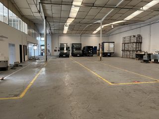 Miete Fabrikhalle in Zona Industrial. Todas las instalaciones.