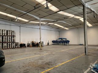 Miete Fabrikhalle in Zona Industrial. Todas las instalaciones.