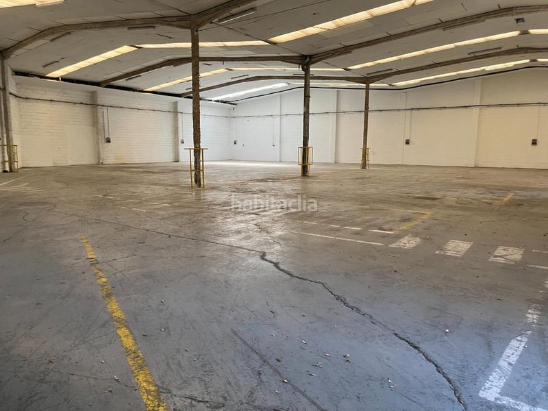 Foto a1dd665d-076a-4809-a71a-fbe55586b67f. Rent industrial building in Zona Industrial Barberà del Vallès