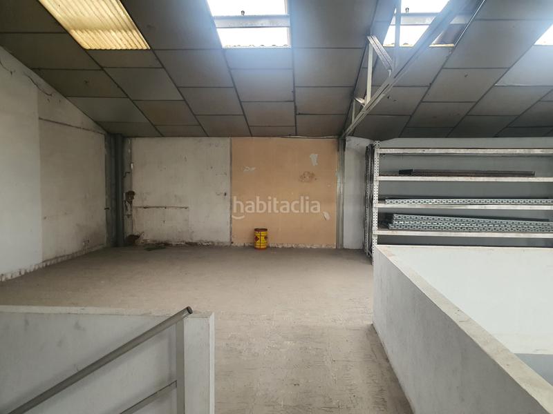 Foto 4dd3afc4-1042-4327-a259-043874346559. Fabrikhalle in Sant Fost de Campsentelles