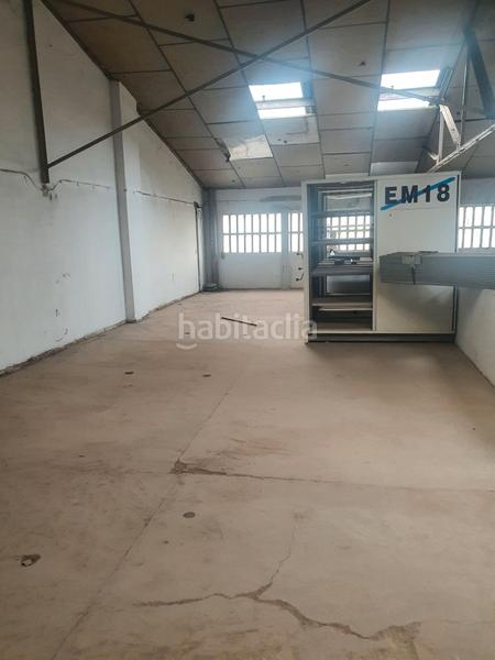 Foto 6719b57d-1e2a-4ef9-9b49-953c8504ac32. Fabrikhalle in Sant Fost de Campsentelles