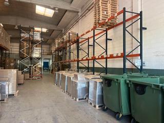 Lloguer Nau industrial a Carrer molí d'en planes 8. Gran imagen corporativa