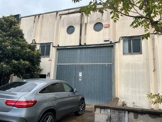Nau industrial a Avinguda de catalunya 83. Perfecto estado