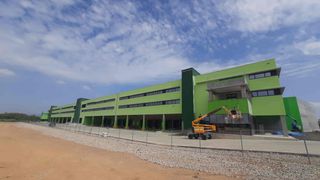 Rent Industrial building in Carrer de la industria 22. Nave logística de nueva construcción