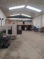 Nau industrial a Carrer Obradors 11