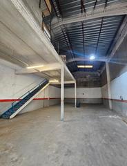 Fabrikhalle in Carrer de la Verneda del Congost 34