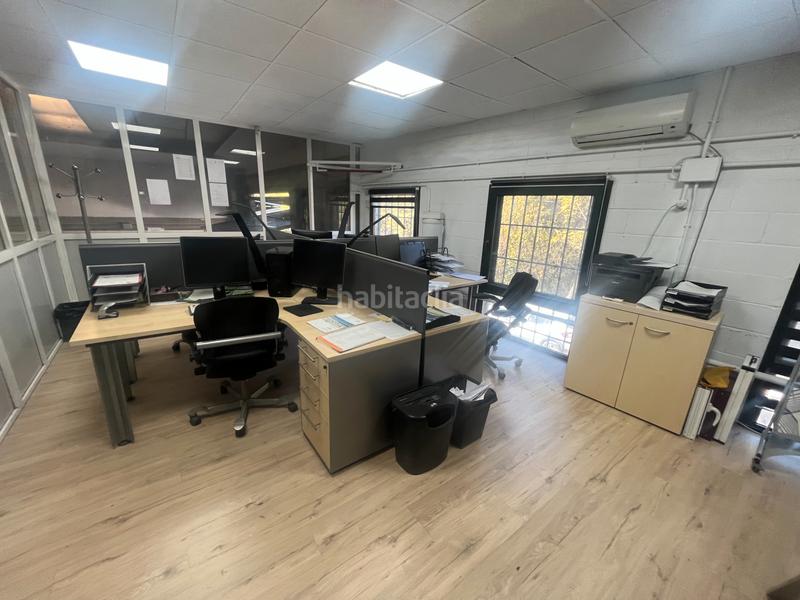 Foto a82c09f4-abf8-4605-9c86-4bdeebf873ca. Rent industrial building in Zona Industrial Barberà del Vallès