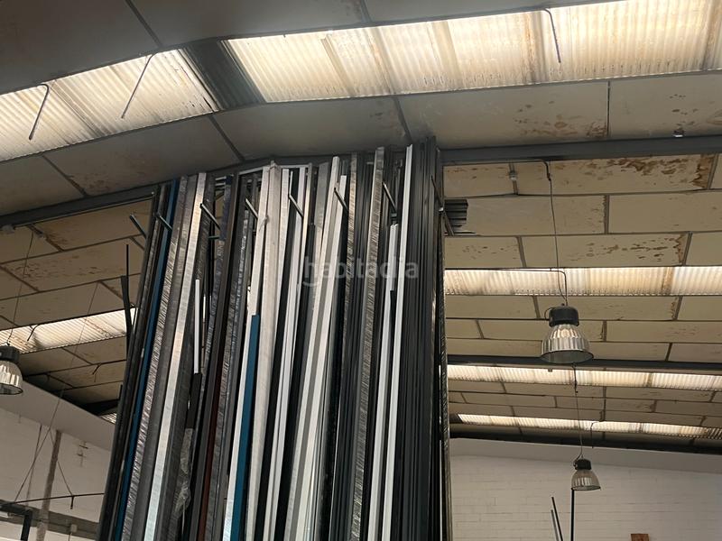 Foto df099d69-c3d7-470d-bdce-b38c8c1a0c14. Rent industrial building in Zona Industrial Barberà del Vallès