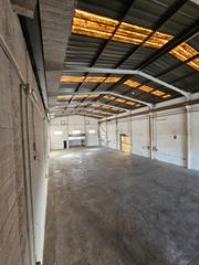Miete Fabrikhalle  Polígon industrial can baliard. Nave industrial de 1.400 m² con altillo en buen estado junto a l