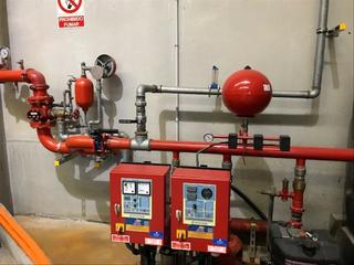 Fabrikhalle in Carrer Flassaders