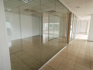 Miete Fabrikhalle in Carrer edison 1. Fachada a autopista. nave tipo b