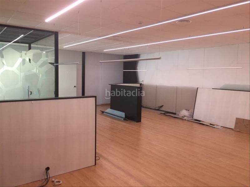 Foto 0ff6aec5-9868-4b8d-8adb-151fc92a8eb6. Miete fabrikhalle mit heizung in Martorelles