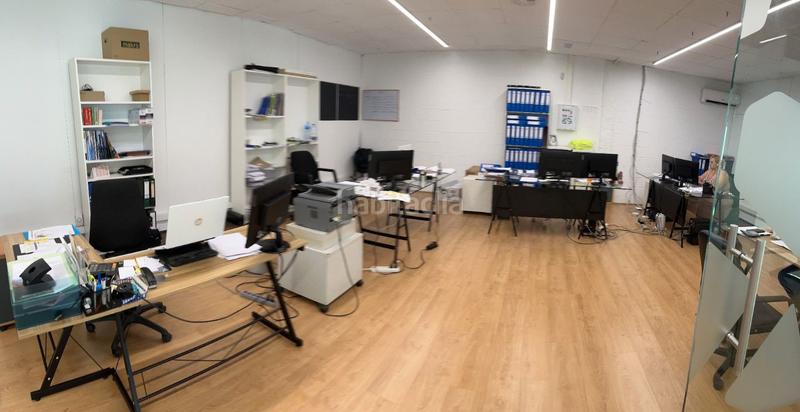 Foto 10f7f747-993d-47d0-b63f-9838ad86f8ec. Miete fabrikhalle mit heizung in Martorelles