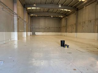 Location Bâtiment à usage industriel à N/a 11. Nave aislada tipo b