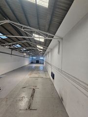 Affitto Capannone industriale  Carrer xops. Nave diáfana con oficinas en altillo y excelente conectividad